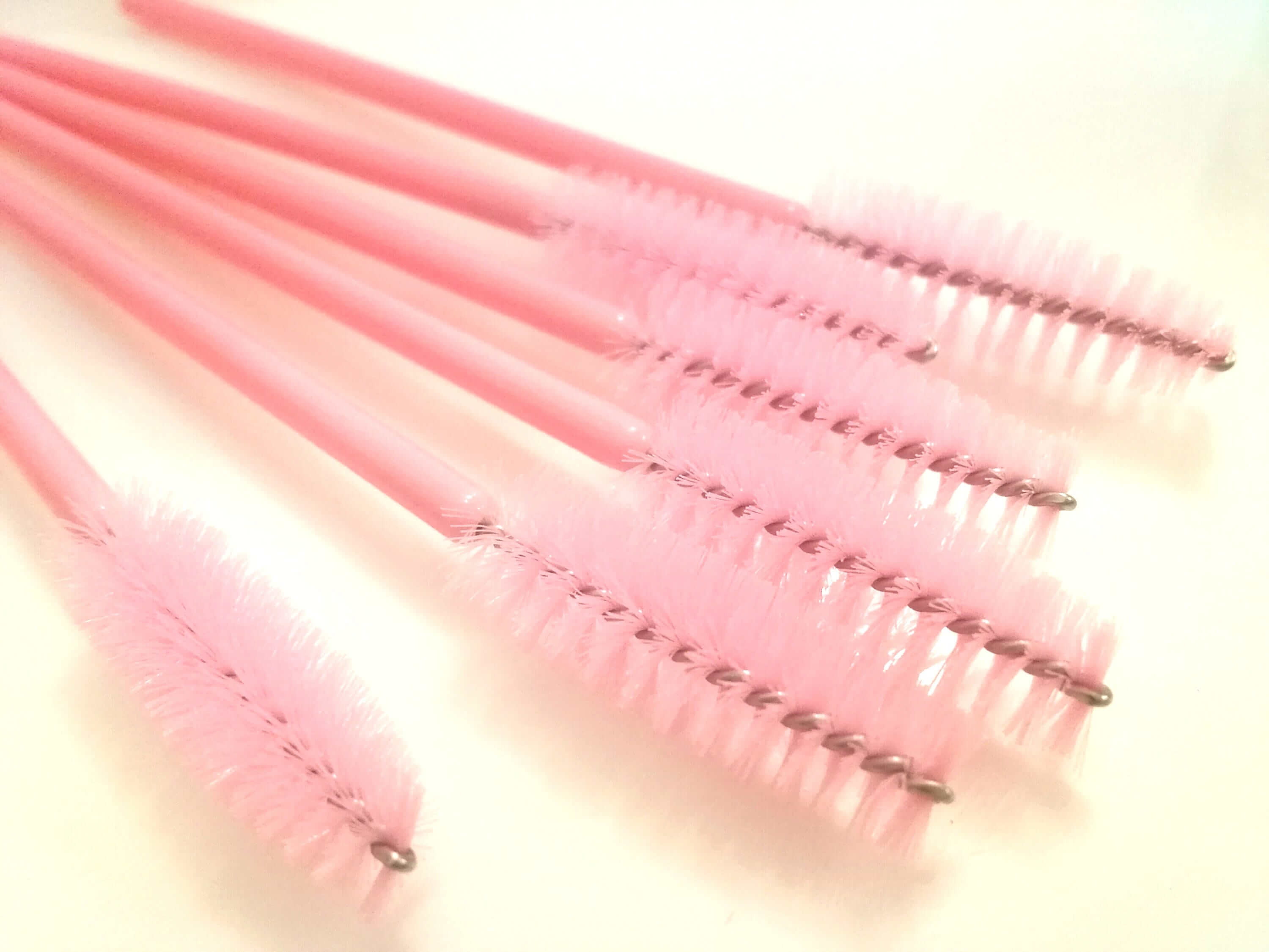 10 Pcs Eco-Friendly Pink Disposable Mascara Wands - Perfect for Beauty Lovers!