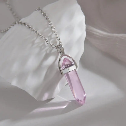 Charming Pink Heart Pendant Necklace - A Trendy Rhinestone Choker for Women, Perfect Gift for Lovers!